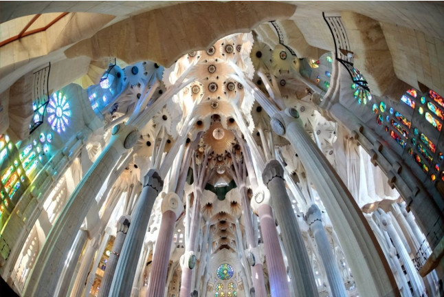 Visita con Acceso Rápido a la Sagrada Familia (Barcelona)