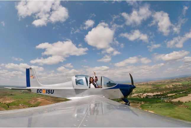 Especial Adrenalina: Bautismo de Vuelo con Vídeo (Madrid / Segovia / Ávila)