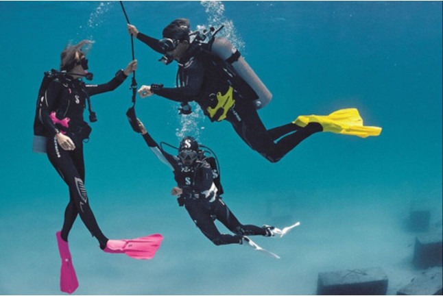 Bautizo de Buceo en el Mar con Fotografías (Barcelona)