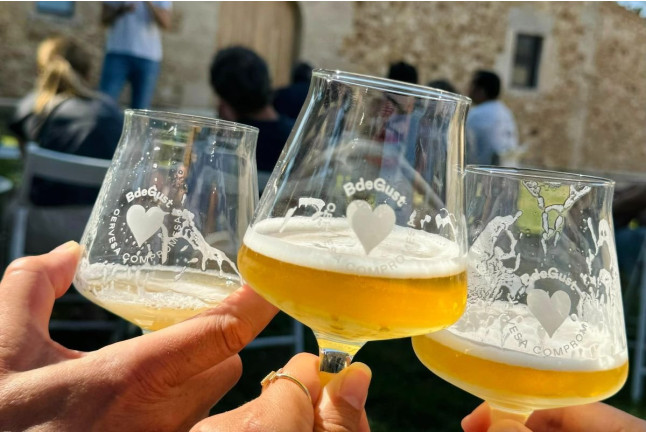Degustación de Cerveza Solidaria y Gourmet en BdeGust (Caldes de Malavella, Girona)