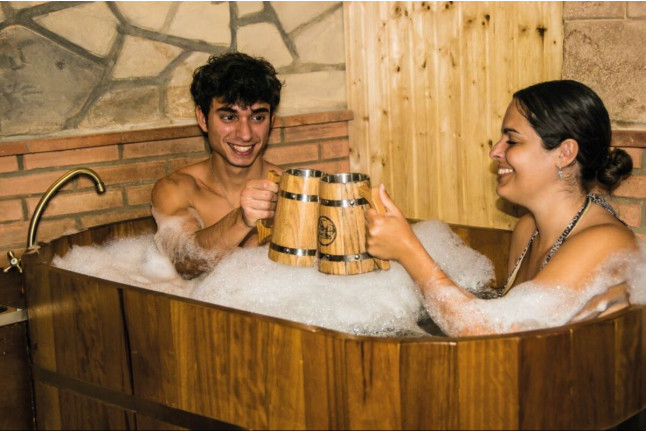 Circuito Private Beer Spa: Circuito Spa de Cerveza y Masaje (Tarragona)