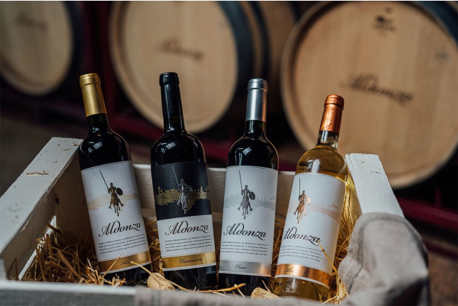 Visita a la Bodega y Almazara Aldonza Gourmet con Degustación de Cava, Vinos y Aceite AOVE para dos (Munera, Albacete)