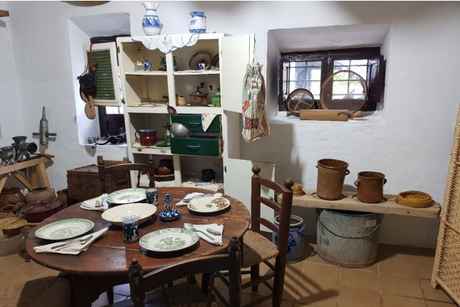 Visita Guiada con Cata en la Finca Ecológica del Cortijo El Cura Eco-Bodega (Laujar de Andarax, Almería)