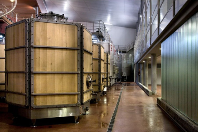 Visita a Bodega Valbusenda y Degustación de Vinos con acompañamiento en Valbusenda Hotel Bodega & Spa 5* (Toro, Zamora)