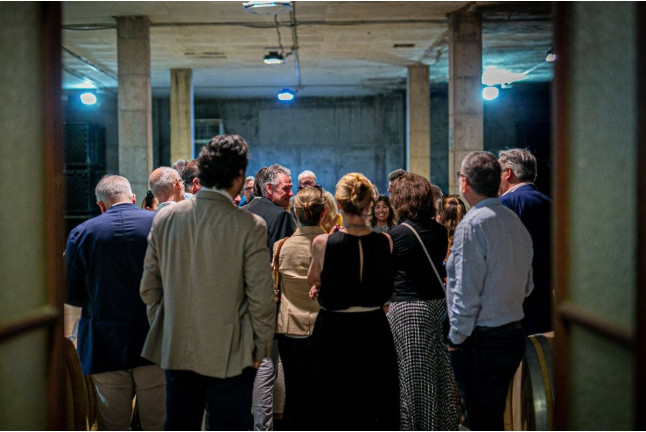 Tour, Cata y Paella: Visita con Cata y Menú Va d’Arros by Kike Martí para dos en Bodegas Ángel (Santa María del Camí, Mallorca)