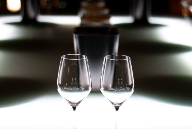 Experiencia "Piensa menos, siente más": Visita y Cata en Bodegas Javier San Pedro Ortega (Laguardia, Álava)