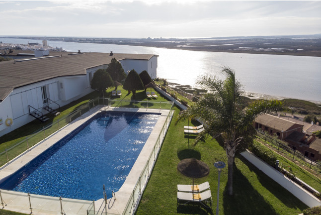 Escapada con Desayuno para dos personas en Parador de Ayamonte (Huelva)
