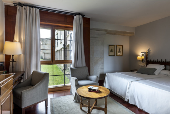 Escapada con Desayuno para dos personas en el Parador de Baiona (Pontevedra)