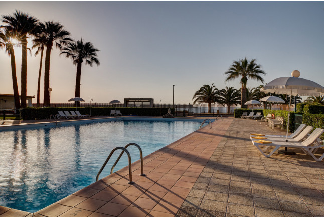 Escapada con Desayuno para dos personas en Parador de Benicarló (Castellón)