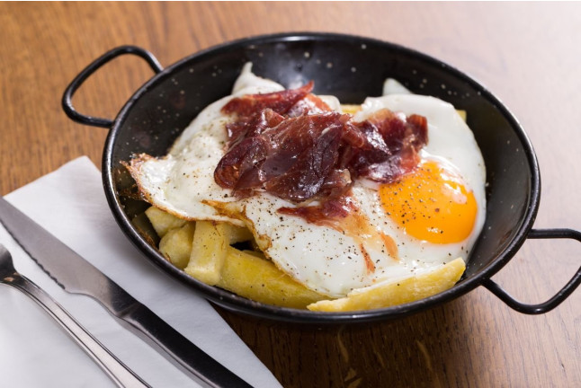 Brunch en Hotel Hospes Palacio de Arenales & Spa 5* (Cáceres)