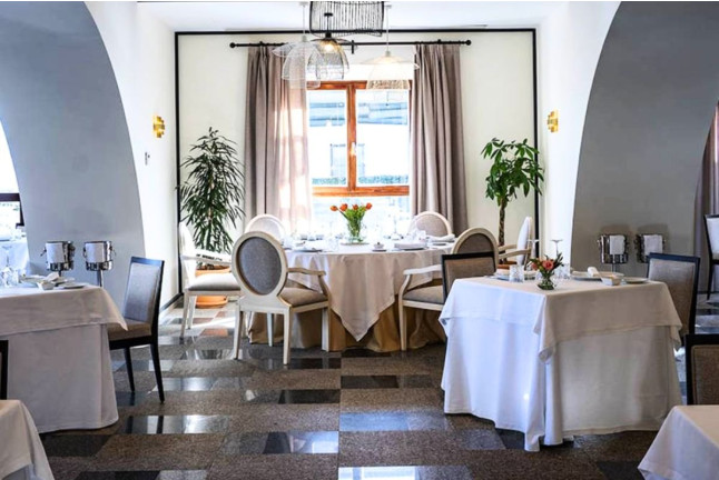 Brunch en Hotel Hospes Palacio de Arenales & Spa 5* (Cáceres)