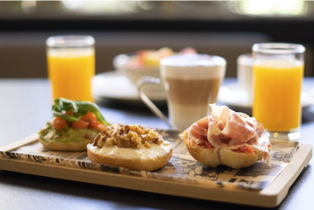 Brunch en Hotel Plaza 4* (A Coruña)