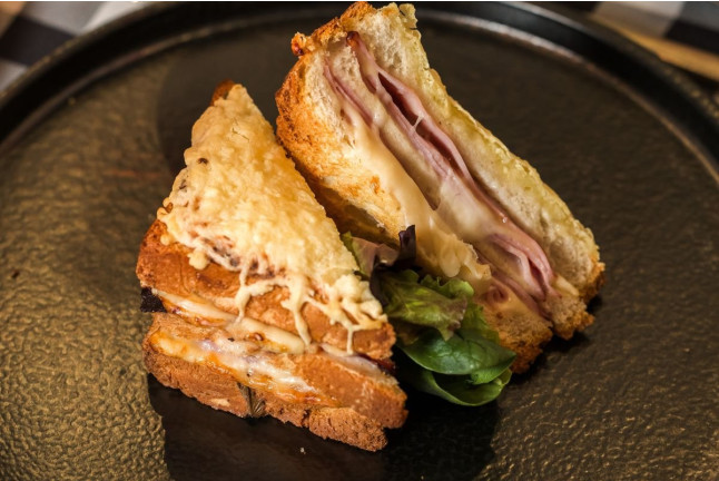 Brunch de Domingo en Hospes Palacio de San Esteban 5* (Salamanca)