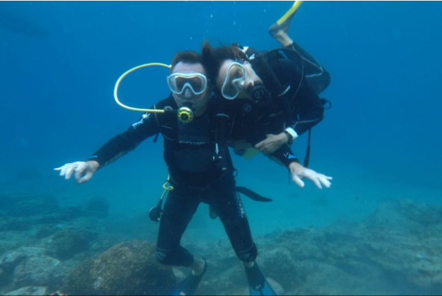 Bautizo de Buceo en la Reserva Natural Protegida de La Caleta de Adeje (Tenerife)