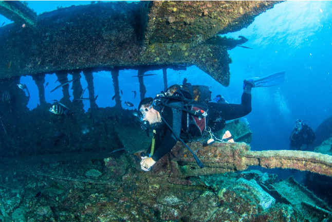 Bautismo de Buceo desde Barco en Costa Adeje (Santa Cruz de Tenerife)