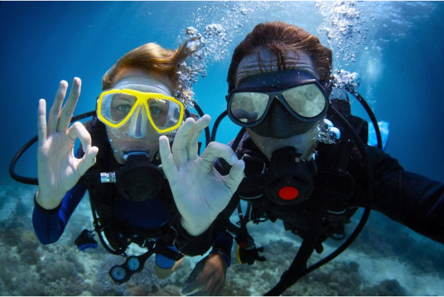 Descubre el  Buceo PADI para dos (Tossa de Mar, Girona)