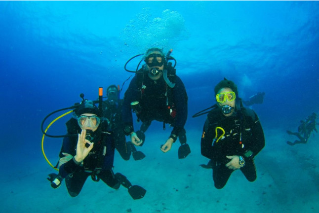 Descubre el  Buceo PADI para dos (Tossa de Mar, Girona)