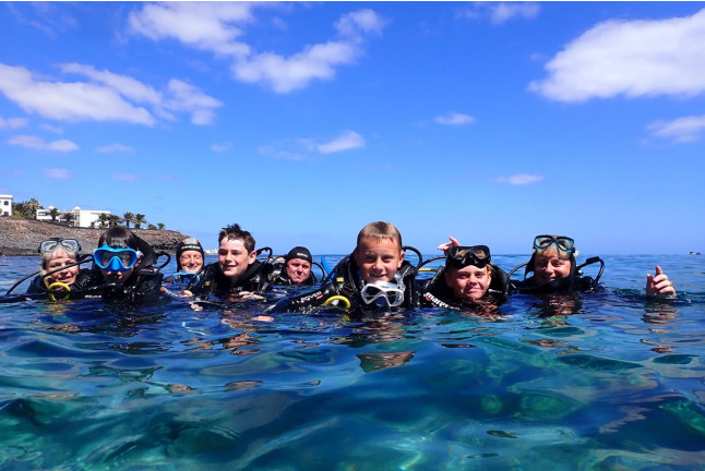 Bautizo de Buceo en Piscina y en el Mar (Playa Blanca, Lanzarote)