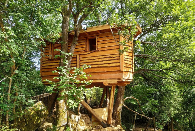 Cabaña en el Árbol: Una Noche en la Cabaña Duendes (Villanueva de Arce, Navarra)