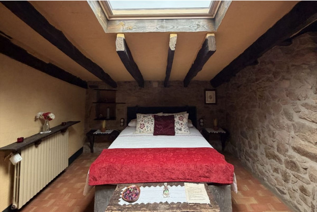Escapada de 2 Noches con Desayuno en Mas Cal Sastre (Sant Hilari Sacalm, Girona)