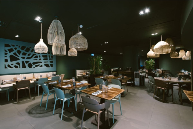 Entrada Classic e Infantil a Caldea con Comida o Cena en Restaurante Blu (Andorra)