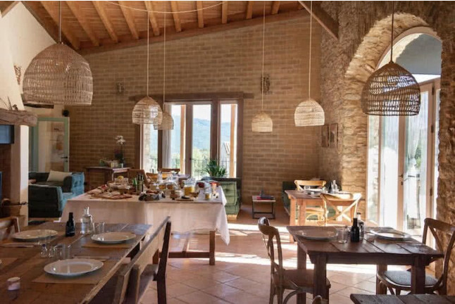 Comida o Cena para dos en Ecoturisme Can Buch (Sant Aniol de Finestres, Girona)