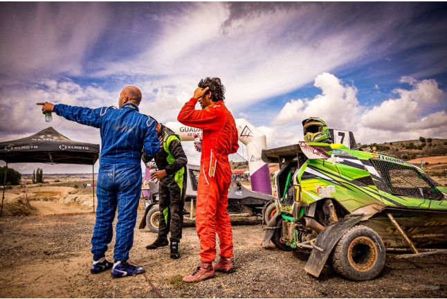 Conducción de Carcross en el Circuito Autocross La Dehesa Alcolea del Pinar (Guadalajara)