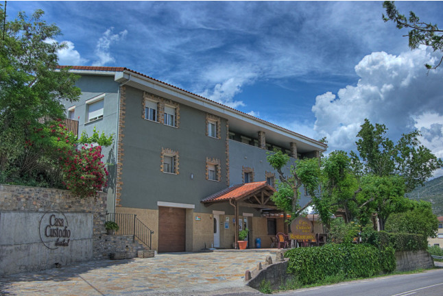 Escapada de 2 Noches en Hotel Casa Custodio (La Puebla de Roda, Huesca)