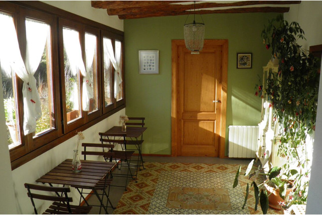Escapada con Opción a Botella de vino en Casa Miret (Vallverd, Tarragona)