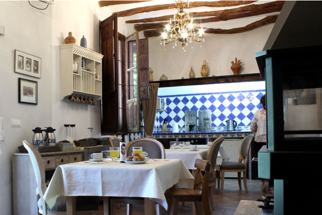Escapada con Desayuno en Casa Rural El Gaiter (Aguaviva, Teruel)