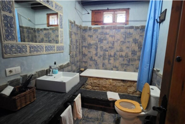 Escapada 2 Noches con Spa Privado en Casa Rural Balneario (Bermellar, Salamanca)