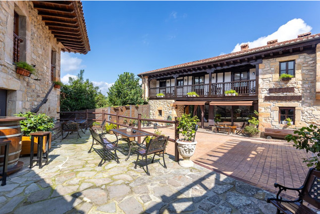 Escapada de 2 Noches con Hidromasaje en Posada Sierra de Ibio (Cantabria)