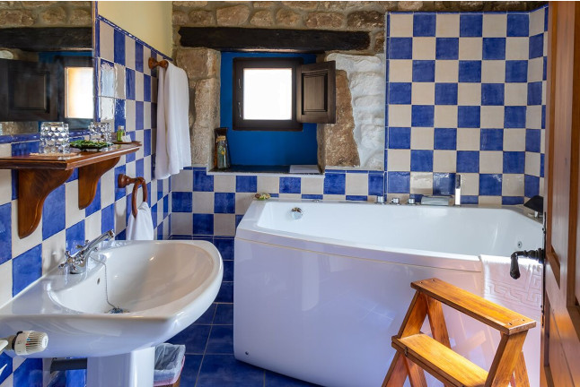 Escapada de 2 Noches con Hidromasaje en Posada Sierra de Ibio (Cantabria)