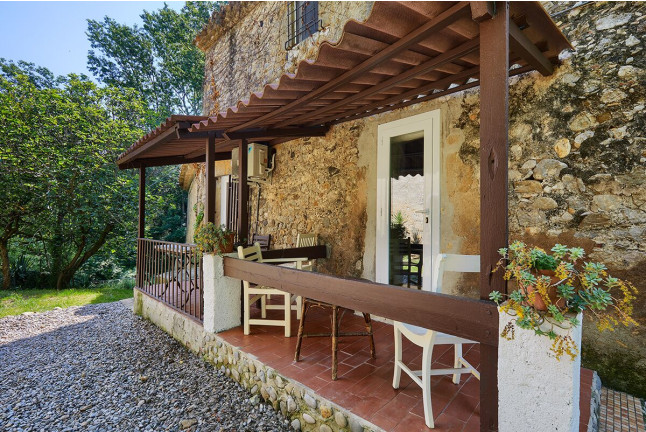 Escapada de 2 Noches con Cena en Casa Rural Mas Torrencito - Pet friendly (Parets d'Empordà, Girona)