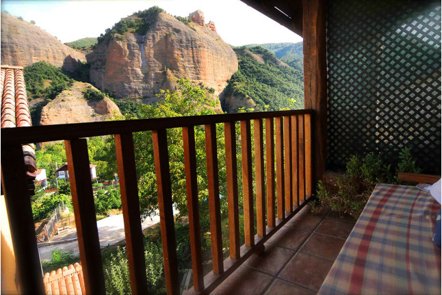 Escapada 2 noches en Casa Rural Senderuela con Jacuzzi Privado y Visita a Bodega (La Rioja)