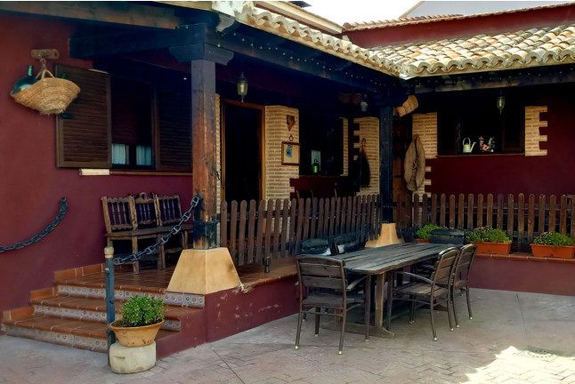 Escapada de 2 Noches con Circuito Spa para dos en Casa Rural Tinao de la Petra (Fuentidueña de Tajo, Madrid)