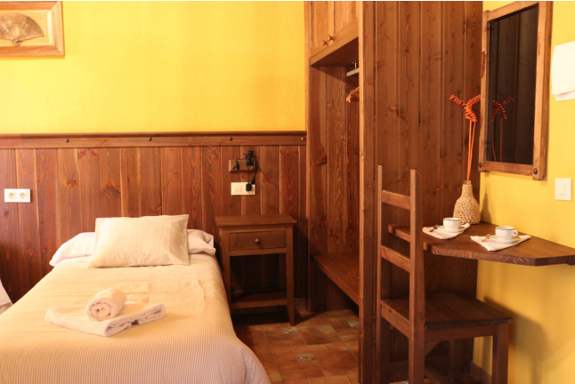 Escapada en Casa Rural Vallecasar (Los Navalucillos, Toledo)