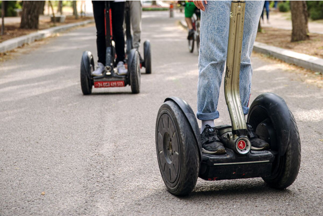 Tour en Segway por el centro de Madrid o por el Parque del Retiro (Madrid)