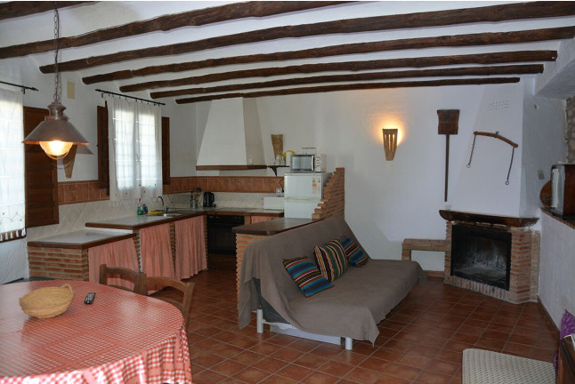 Escapada de 1 Noche con Cena en Casas Rurales con Visita a Museo y Yacimientos Arqueológicos de Galera (Orce, Granada)