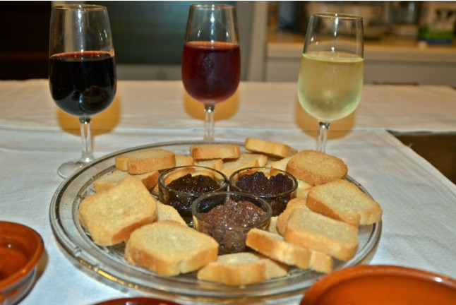 Visita al Castillo de Montsonís y Cata de Vinos para dos (Lleida)