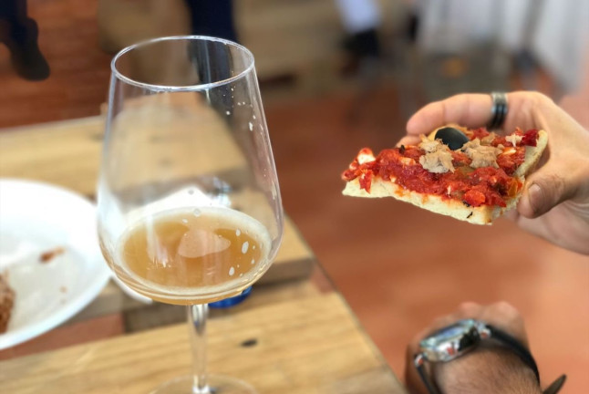 Visita a la Fábrica Gènesis & MAKMA con Cata de Cervezas, Crema de Licores y Vermuts con Maridaje (Valencia)