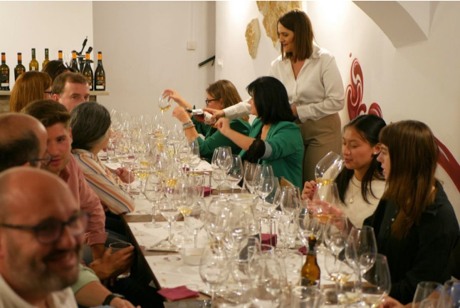 Cata de Vinos con Maridaje de Tapas para dos (Córdoba)