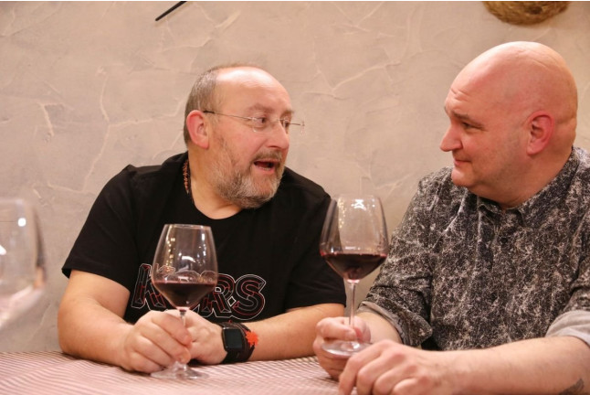 Cata de Aceite de Oliva AOVE y Vinos con el Sumiller Experto Pez Salvaje (Madrid)