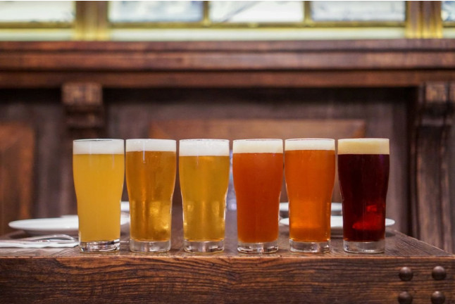 Cata de Cervezas Artesanales con Degustación de Quesos y Chocolate (Madrid)