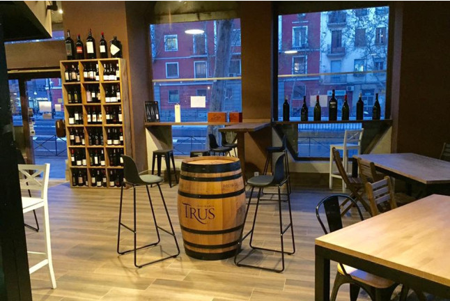 Cata de Vinos de Jerez y de Oporto con Degustación de Ibéricos (Madrid)