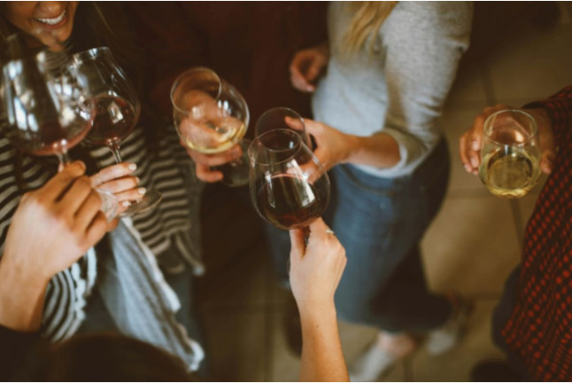 Cata de Vinos en el Centro de Sevilla (Sevilla)