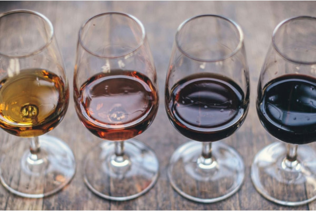 Cata de Vinos en el Centro de Sevilla (Sevilla)