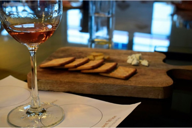 Cata de Vinos en el Centro de Sevilla (Sevilla)