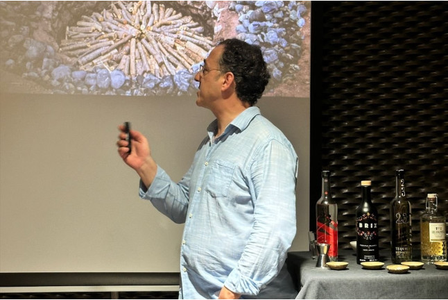 Cata de Tequila vs Mezcal en Joan Escolà Tastings (Barcelona)