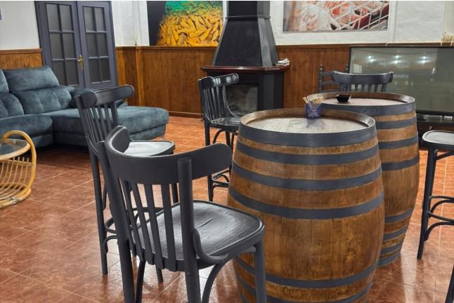 Cata de Vinos Submarinos en Tierra para dos en Bodegas Undersea (Murcia)